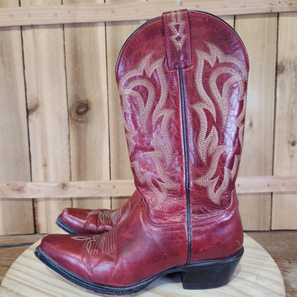 Shyanne Lucille Cowboy Boots Womens 7.5 M Red Leather Pointed Toe Western Rodeo